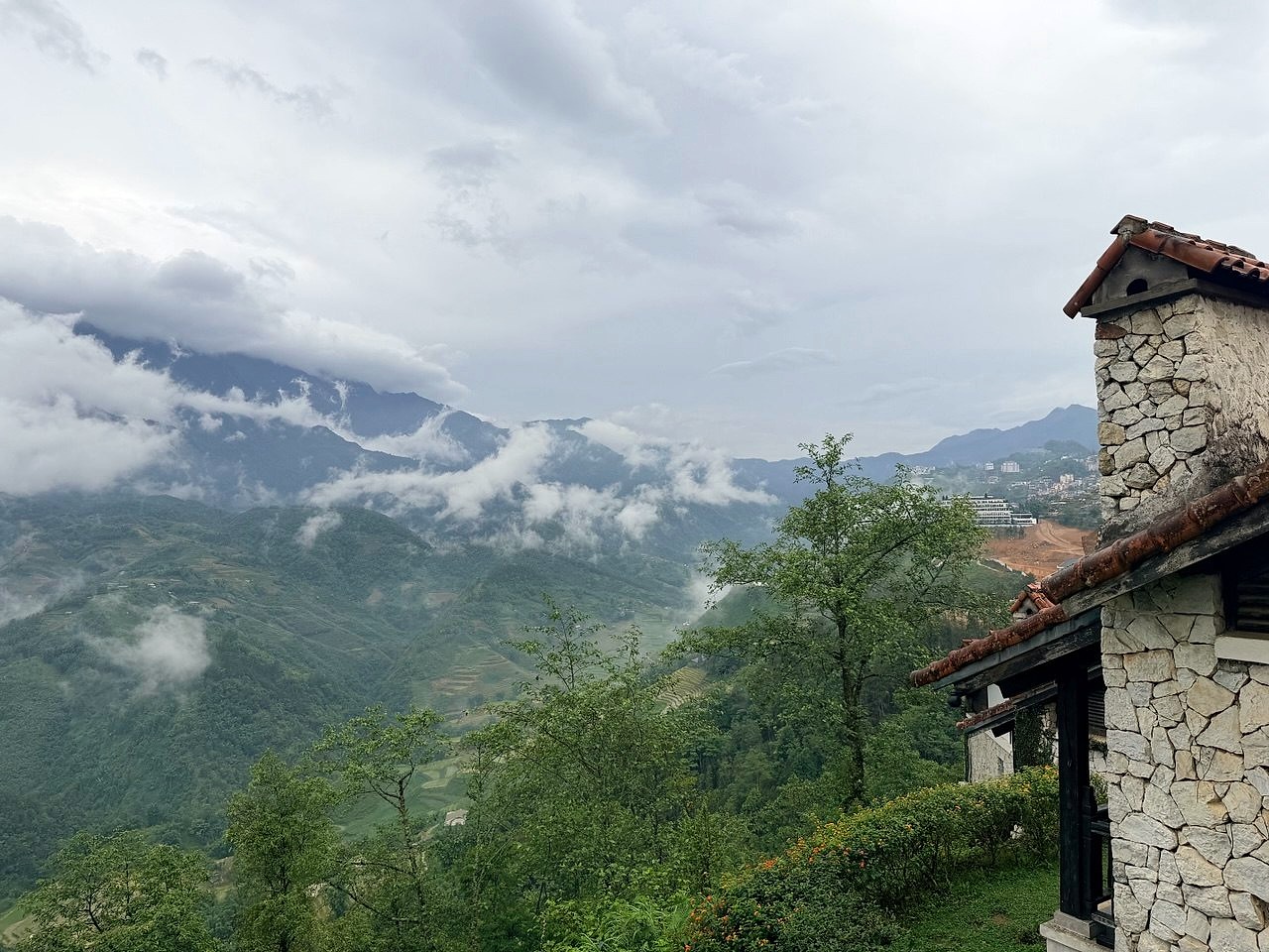 Kinh nghiệm ở villa gia đình tại Sapa: chọn căn, giá, sức chứa, tiện nghi